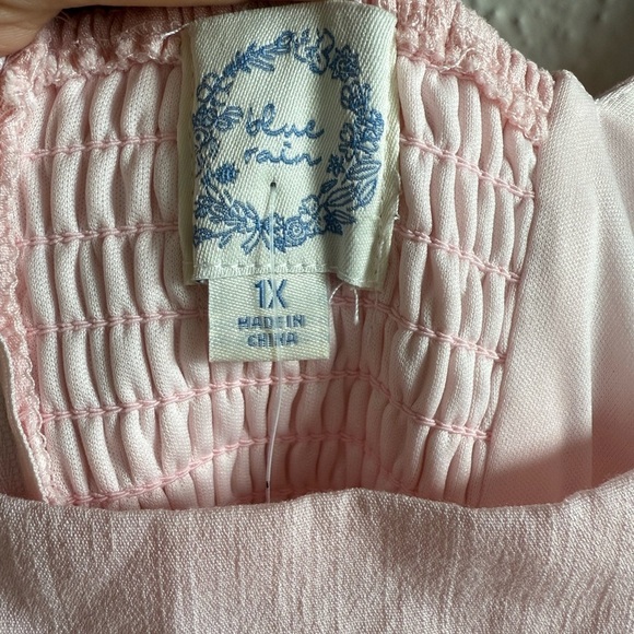 Women Dress Blue Rain Francesca’s Light Pink Textured Top Size 1X - Picture 7 of 13